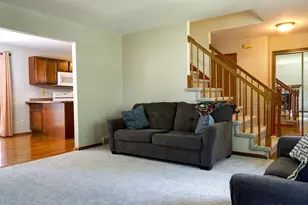 3205 Clove Dr, Madison, WI 53704 - Photo 5