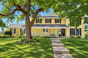 605 Cambridge Dr, Janesville, WI 53548 - Photo 1