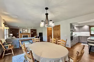 605 Cambridge Dr, Janesville, WI 53548 - Photo 11