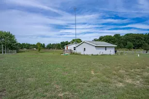 3167 W 13th Ln, Springville, WI 53965 - Photo 5