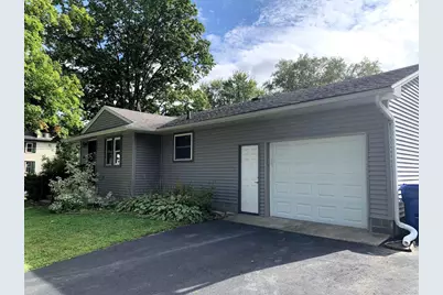 407 W Harrison Street, Columbus, WI 53925 - Photo 3