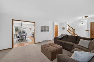 3713 Frosted Leaf Dr, Madison, WI 53719 - Photo 5