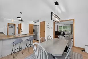 3713 Frosted Leaf Dr, Madison, WI 53719 - Photo 7