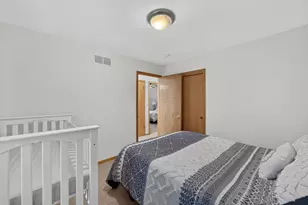 3713 Frosted Leaf Dr, Madison, WI 53719 - Photo 15