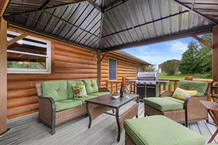 N3810 Scheppert Rd, Fort Atkinson, WI 53538 - Photo 5