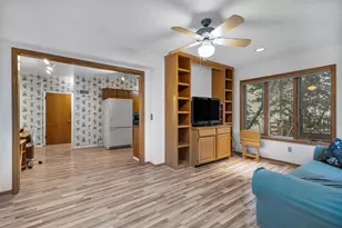 4121 Mineral Point Rd, Madison, WI 53705 - Photo 11