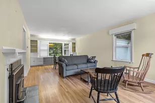4121 Mineral Point Rd, Madison, WI 53705 - Photo 7