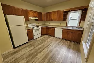 821 Summit St, Baraboo, WI 53913 - Photo 11