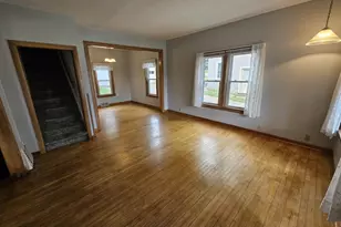 821 Summit St, Baraboo, WI 53913 - Photo 9