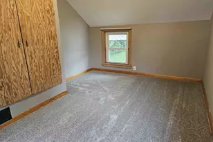 821 Summit St, Baraboo, WI 53913 - Photo 17