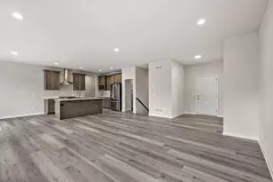 211 Michelle Ln, Cottage Grove, WI 53527 - Photo 9