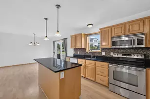 7722 Crawling Stone Rd, Madison, WI 53719 - Photo 7