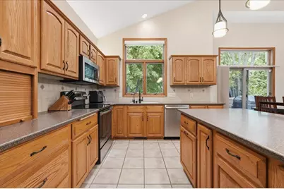 1299 St Patrick Way, Sun Prairie, WI 53590 - Photo 17