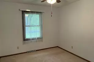 439 Higgins Dr, Janesville, WI 53536 - Photo 23
