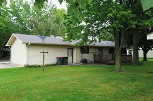 439 Higgins Dr, Janesville, WI 53536 - Photo 75
