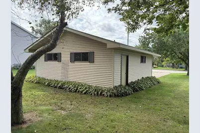 439 Higgins Drive, Janesville, WI 53536 - Photo 65