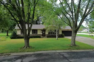439 Higgins Dr, Janesville, WI 53536 - Photo 71