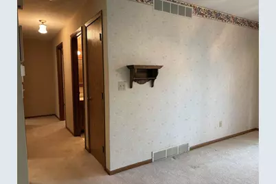 439 Higgins Drive, Janesville, WI 53536 - Photo 11