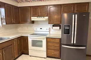 439 Higgins Dr, Janesville, WI 53536 - Photo 15