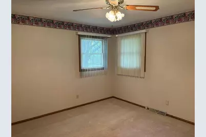 439 Higgins Drive, Janesville, WI 53536 - Photo 19