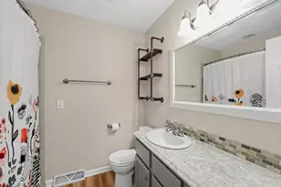 753 Chelsea Pl, Janesville, WI 53546 - Photo 17