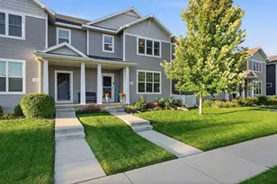 1082 O'Keeffe Ave, Sun Prairie, WI 53590 - Photo 1