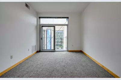 309 W Washington Avenue #905, Madison, WI 53703 - Photo 23