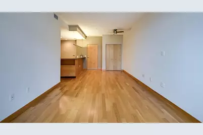 309 W Washington Avenue #905, Madison, WI 53703 - Photo 9