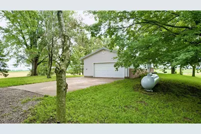 N9592 Yew Road, Beaver Dam, WI 53916 - Photo 9