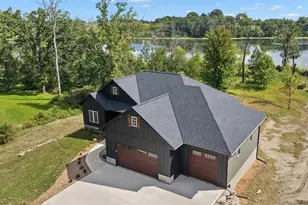 W647 Oak Shore Dr, Fall River, WI 53932 - Photo 67