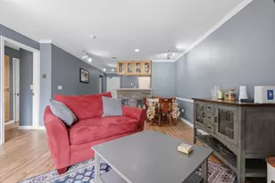 806 Kottke Dr, Madison, WI 53719 - Photo 9