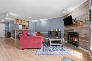 806 Kottke Dr, Madison, WI 53719 - Photo 11