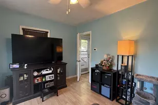 1612 Calumet Ave, Beloit, WI 53511 - Photo 3