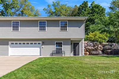 519 Vine Street, Baraboo, WI 53913 - Photo 3