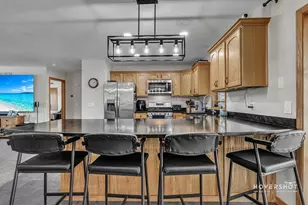 519 Vine St, Baraboo, WI 53913 - Photo 23