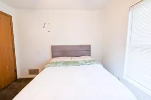 2148 N 29th St, Milwaukee, WI 53208 - Photo 9