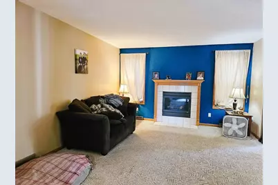 135 Campion Drive, Janesville, WI 53536 - Photo 3