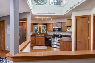 6002 Hammersley Rd, Madison, WI 53711 - Photo 11