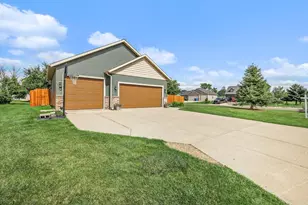 141 Shawn Ave, Arlington, WI 53911 - Photo 33