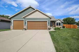 141 Shawn Ave, Arlington, WI 53911 - Photo 41