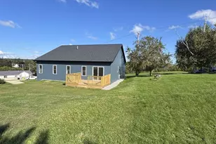 400 Hollander St, Markesan, WI 53946 - Photo 25