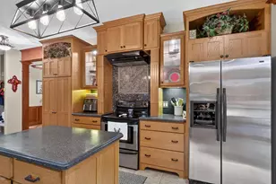 305 Ridgeview Ln, Columbus, WI 53925 - Photo 17