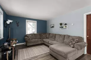 1239 Putnam Ave, Janesville, WI 53546 - Photo 3