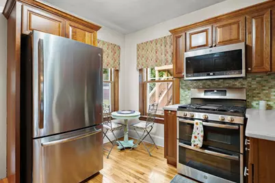 1332 E Mifflin Street, Madison, WI 53703 - Photo 11