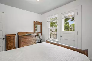 1332 E Mifflin St, Madison, WI 53703 - Photo 25