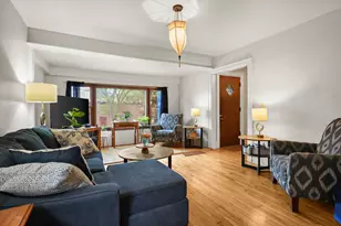 1332 E Mifflin St, Madison, WI 53703 - Photo 5