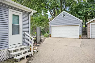 1332 E Mifflin St, Madison, WI 53703 - Photo 43