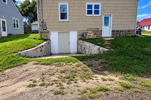 309 E Milwaukee Street St, Tomah, WI 54660 - Photo 5