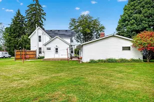 300 W Madison St, Spring Green, WI 53588 - Photo 7