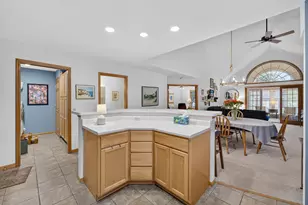 865 N High Point Rd, Madison, WI 53717 - Photo 11